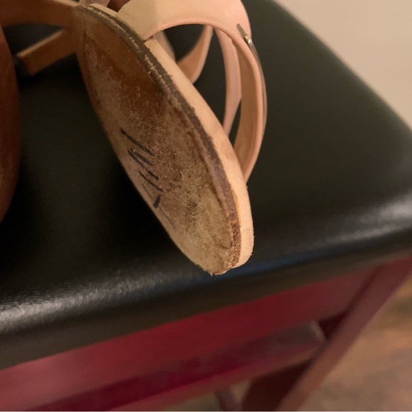 CHANEL lambskin logo sling back sandals - Picture 12 of 13